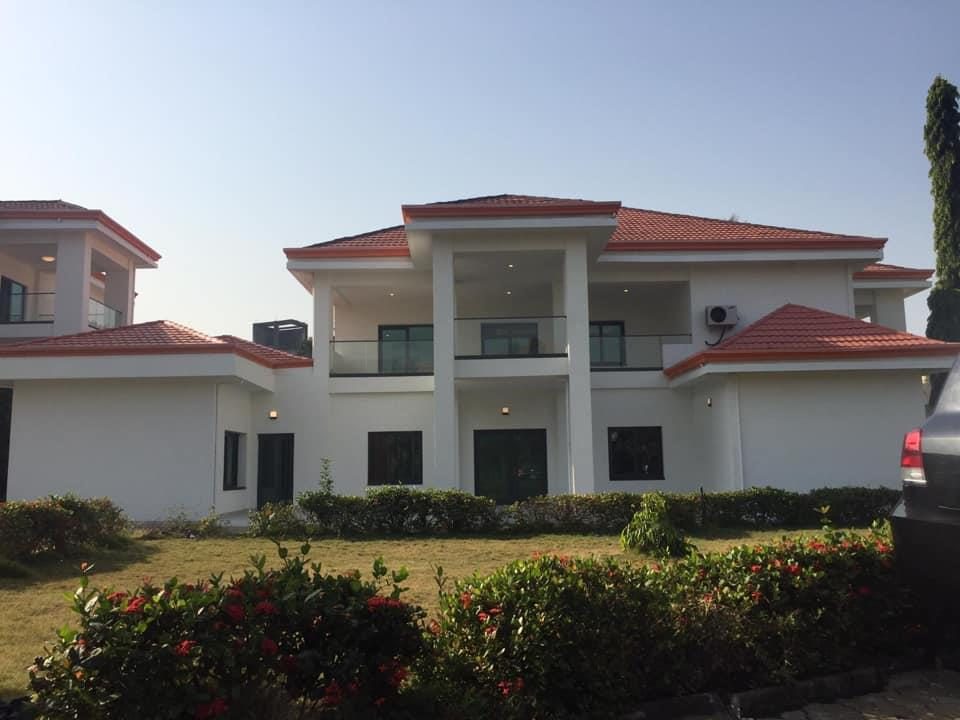 Guinea Exclusive Villas