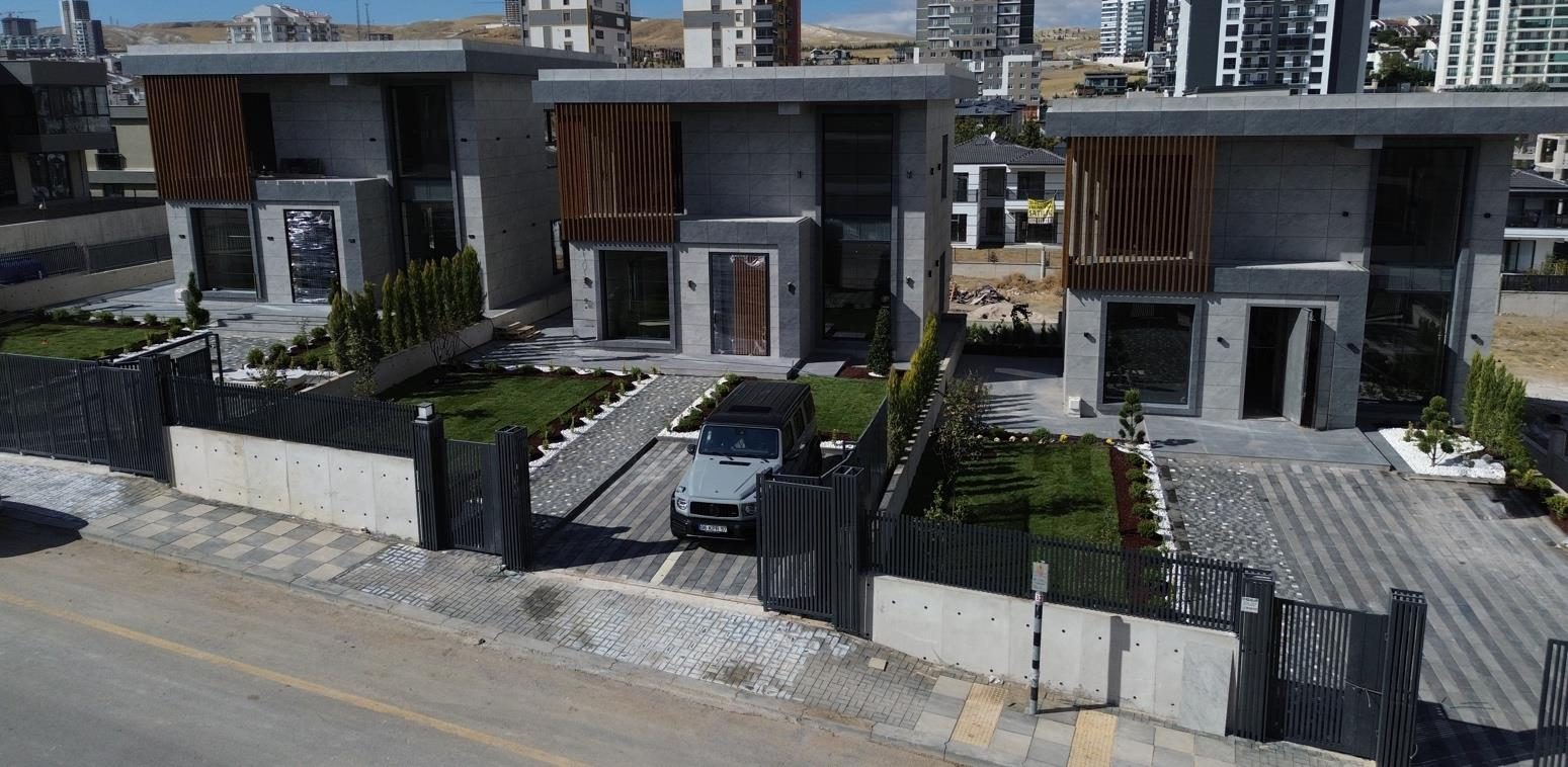 TrioLoft Villas